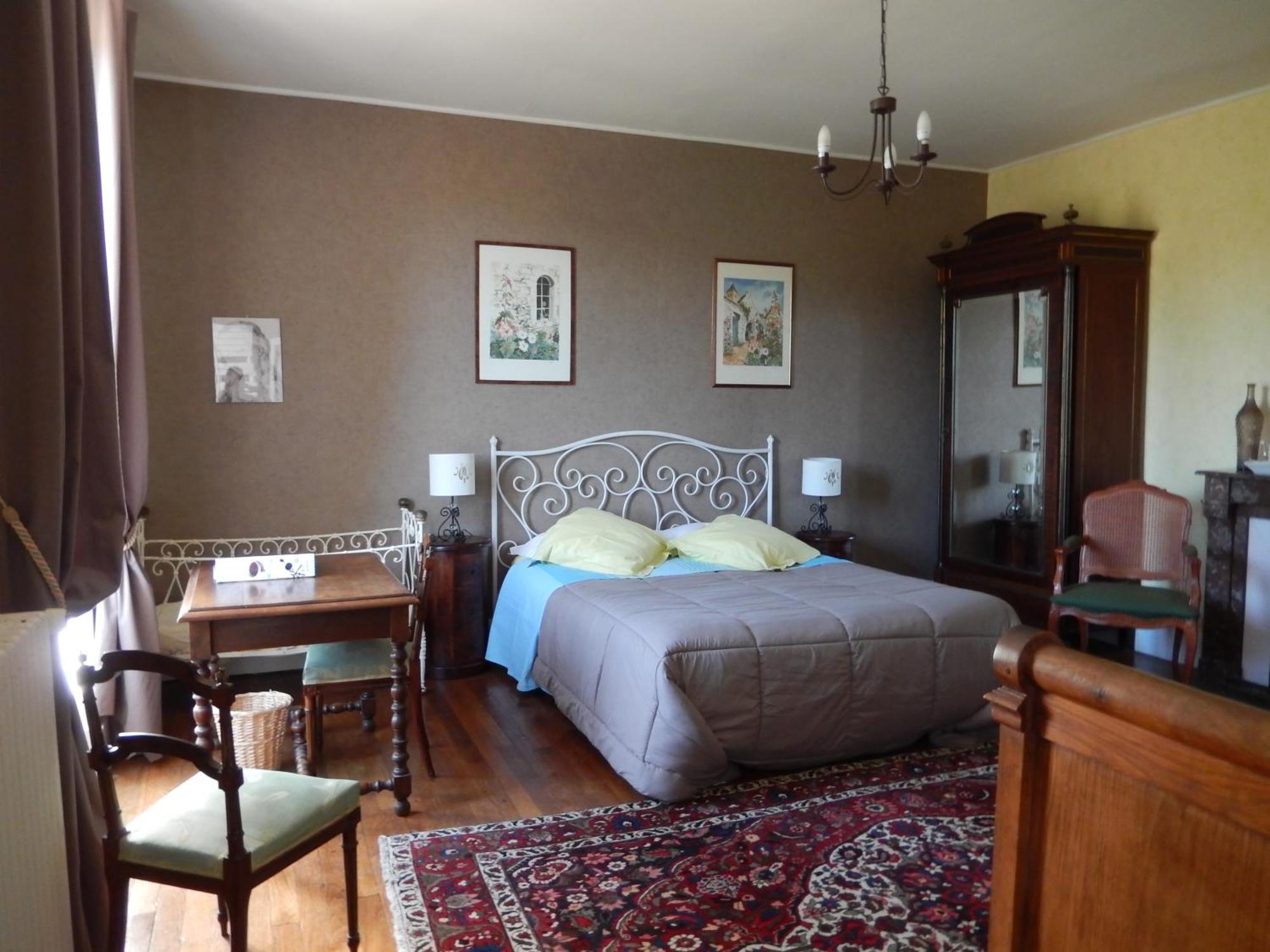 Crux-la-Ville Chambres D'Hotes - Domaine Des Perrieres חדר תמונה