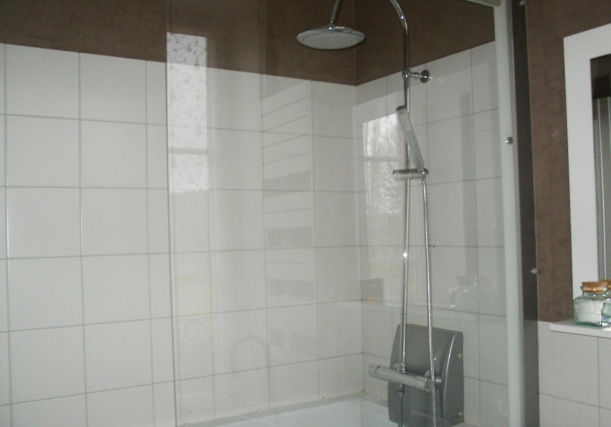 Crux-la-Ville Chambres D'Hotes - Domaine Des Perrieres חדר תמונה