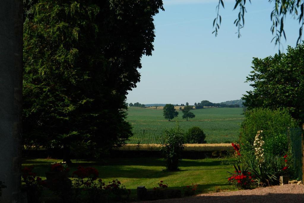Crux-la-Ville Chambres D'Hotes - Domaine Des Perrieres מראה חיצוני תמונה